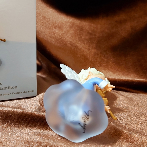 Hallmark Collectable ornament Viola - Picture 6 of 6